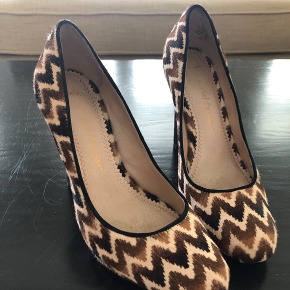 JEAN MICHEL CAZABAT HEELS - Picture 7 of 7